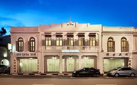 โรงแรมโคลฟเวอร์ 769 นอร์ท บริดจ์ โร้ด